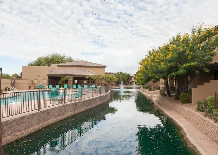 Gated Ocotillo Townhouse With Heated Pool, Spa, Bbq Holiday home Chandler