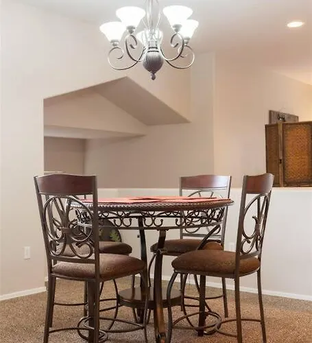 Holiday home Gated Ocotillo Townhouse With Heated Pool, Spa, Bbq